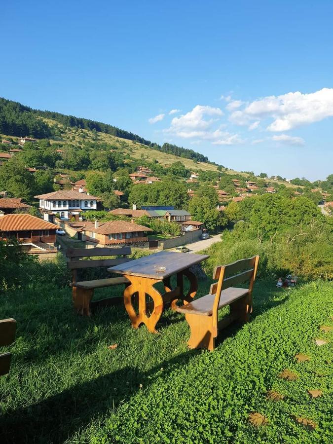 Стаи За Гости Тодорови Zheravna Buitenkant foto